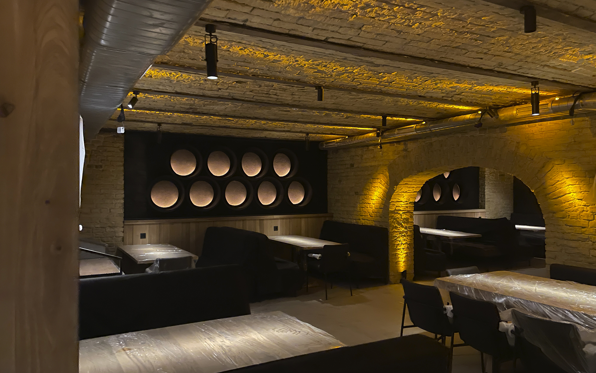 АВТОРСЬКИЙ НАГЛЯД